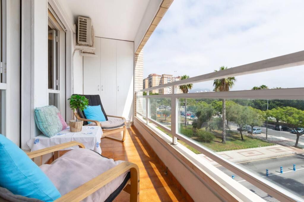 Playa Huelin Apartamento Apartamento Málaga Exterior foto